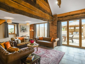 Orchard Barn